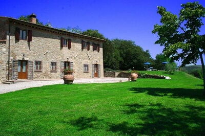 VILLA LA VALLE