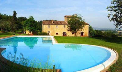 VILLA PETROGNANO